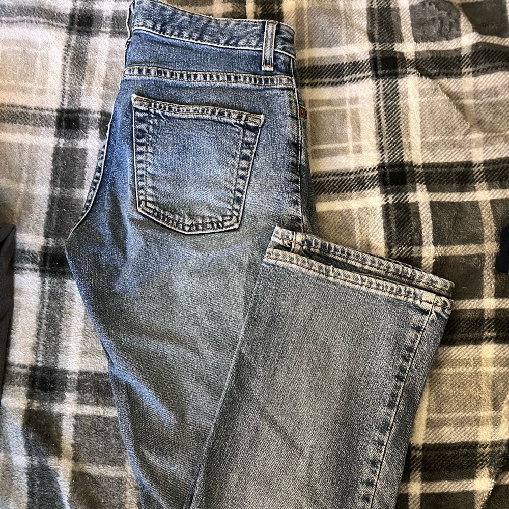 GAP Bootcut Jeans 2R light wash color
